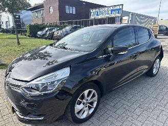  Renault Clio 0.9 LIMITED RIJDBARE SCHADE! 113117 KM BOUWJAAR 2018 6150 EURO 2018/3
