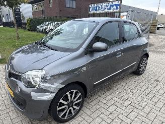 Voiture accidenté Renault Twingo 0.9 AUTOMAAT DYNAMIQUE 1e EIGENAAR BOUWJAAR 2017 6900 EURO 2017/2