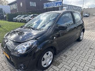 škoda osobní automobily Renault Twingo 1.2-16V AUTOMAAT DYNAMIQUE LICHTE SCHADE! BOUWJAAR 2011 2895 2011/6