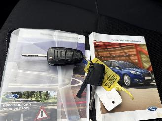 Ford Focus 1.0 TREND EDITION LICHTE SCHADE! BOUWJAAR 2015  3750 EURO picture 13