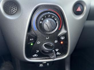 Peugeot 108 1.0e VTI ACTIVE 63933 KM LICHTE SCHADE! BOUWJAAR 2017  4950 EURO picture 12