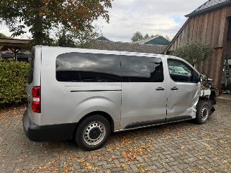 Toyota Proace SHUTTLE 1.5 D-4D 9P COOL LANG PANORAMA picture 8
