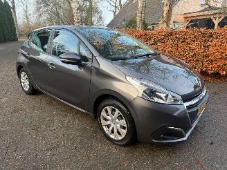 Voiture accidenté Peugeot 208 1.2 Bleu Lion Airco Navi Nap 5Drs Nieuw Riem 2018/8