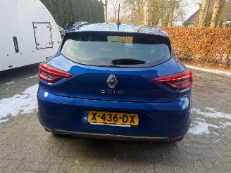 Renault Clio 1.0 Intens navi pdc picture 4