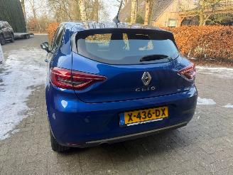 Renault Clio 1.0 Intens navi pdc picture 3