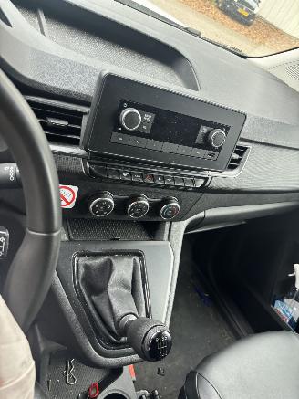 Renault Kangoo LUXE DCI 55KW picture 10