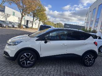Renault Captur GEEN SCHADE, automaat hapert picture 3