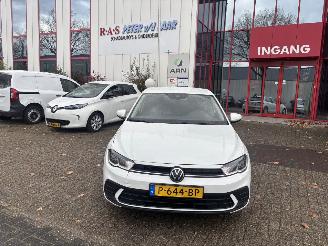 krockskadad bil auto Volkswagen Polo 1.0 TSI 70KW 2022/1