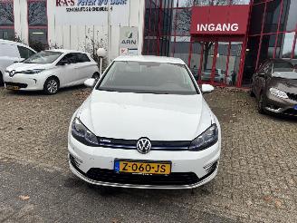 Unfallwagen Volkswagen Golf E-GOLF 2020/11