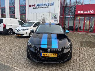 skadebil auto Peugeot 208 1.2 PureTech Active 2020/5