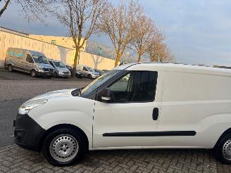 Opel Combo L2H1 GEEN SCHADE picture 3
