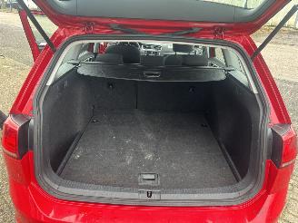 Volkswagen Golf 1.2 TSI Business Edition Connected picture 11