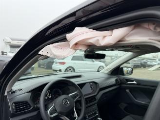 Volkswagen T-Cross 1.0 - 85 Kw DSG picture 22