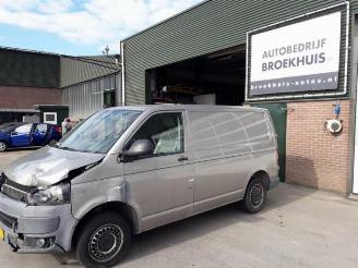 Vrakbiler auto Volkswagen Transporter Transporter/Caravelle T5, Bus, 2003 / 2015 2.0 TDI DRF 2010/9