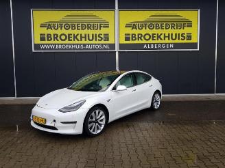 Vrakbiler auto Tesla Model 3 Model 3, Sedan, 2017 EV AWD 2019/3