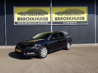 krockskadad bil auto Volkswagen Passat 1.4 TSI Trendline BlueMotion 2011/2