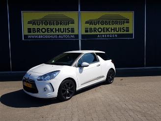 krockskadad bil auto Citroën DS3 1.2 VTi So Chic 2014/1