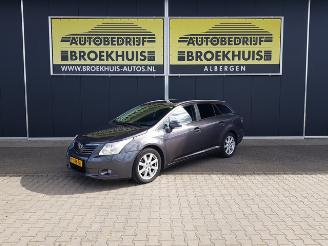 Unfallwagen Toyota Avensis  2011/4