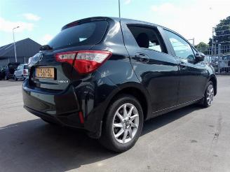 Toyota Yaris Yaris III (P13), Hatchback, 2010 / 2020 1.5 16V Hybrid picture 7