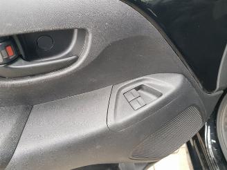 Peugeot 108 1.0 e-VTi Active picture 24