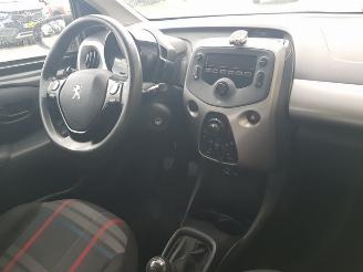 Peugeot 108 1.0 e-VTi Active picture 15