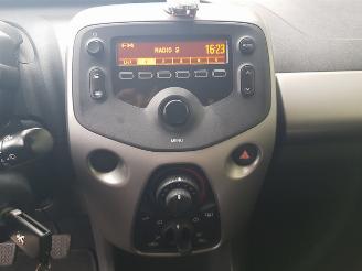 Peugeot 108 1.0 e-VTi Active picture 17