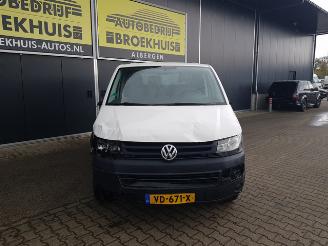 Volkswagen Transporter 2.0 TDI L1H1 BM T800 Baseline picture 3