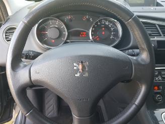 Peugeot 3008 1.6 THP ST picture 18
