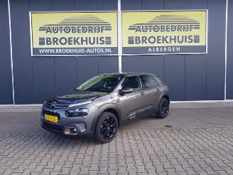 krockskadad bil auto Citroën C4 cactus 1.2 PureTech Origins 2020/8