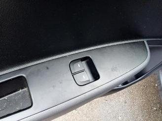 Hyundai I-10 i10 (B5), Hatchback, 2013 / 2019 1.0 12V picture 9