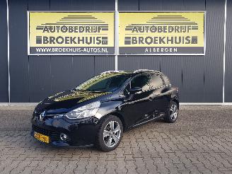 Avarii autoturisme Renault Clio Estate 0.9 TCe Night&Day 2015/1