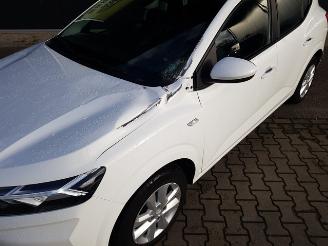 Dacia Sandero 1.0 TCe 90 Comfort picture 9