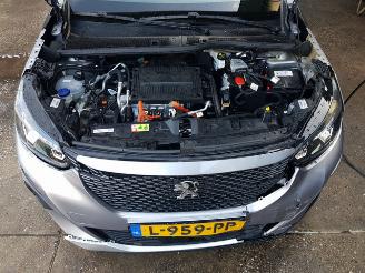 Peugeot e-2008 EV Allure Pack 50 kWh picture 11