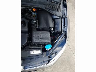 Volkswagen Golf 1.6 TDI Highline picture 13