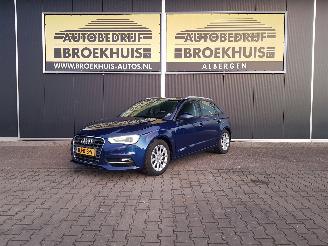 uszkodzony samochody osobowe Audi A3 Sportback 1.4 TFSI CoD Ambition Pro Line plus 2015/11