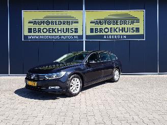 Unfallwagen Volkswagen Passat Variant 1.6 TDI Comfortline 2015/6
