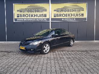 krockskadad bil auto Honda Civic 1.3 Hybrid Comfort 2011/8