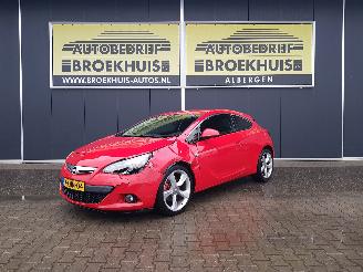 damaged passenger cars Opel Astra GTC 1.4 Turbo Sport 2013/6