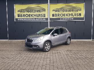 Schadeauto Peugeot 2008 1.6 VTi Allure 2014/1
