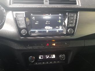 Skoda Fabia Combi 1.0 TSI Clever picture 18