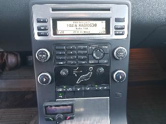 Volvo V-70 2.4D Momentum picture 15