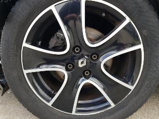 Renault Clio 0.9 TCe Expression picture 19