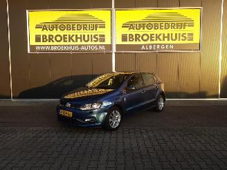 Coche accidentado Volkswagen Polo 1.0 Trendline 2015/3