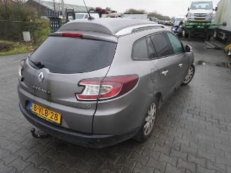 desmontaje vehículos comerciales Renault Megane GrandTour 1.5 dCi VAN 2011/1