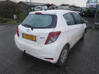 Autoverwertung Toyota Yaris 1.33 16v 2014/3