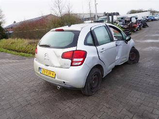 Coche siniestrado Citroën C3 1.6 HDi 2011/9