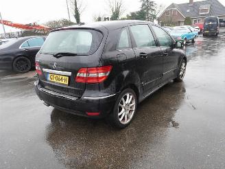 Avarii autoturisme Mercedes B-klasse 200 2008/8