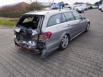 Vrakbiler auto Mercedes E-klasse Estate 200 CDI 2014/3