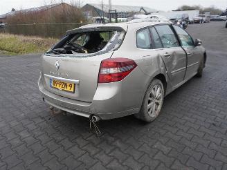 Auto da rottamare Renault Laguna Estate 2.0 dCi 2011/4