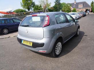 Coche accidentado Fiat Punto Evo 1.4 2011/2